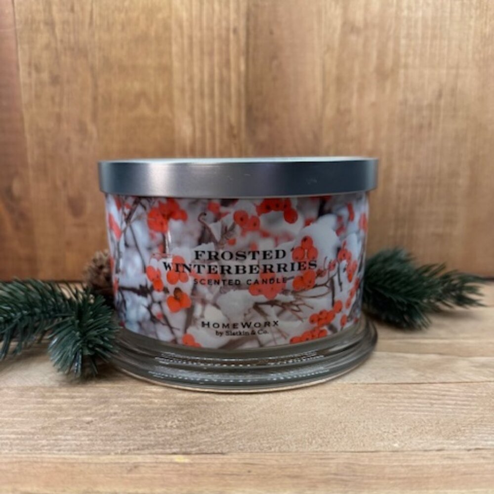 HomeWorx by Slatkin & Co Frosted Winterberries 18 oz 4 Wick Candle